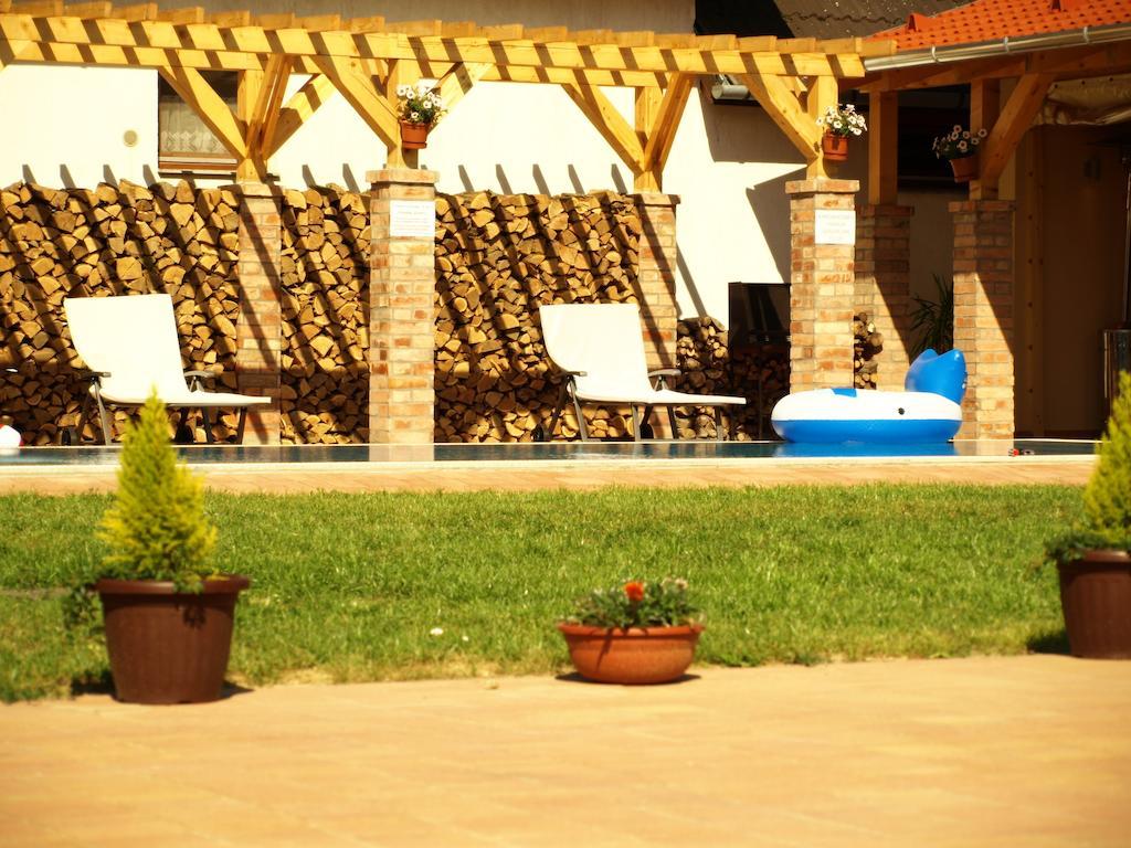 Patkószeg Vendégház Kaposfo Exterior foto